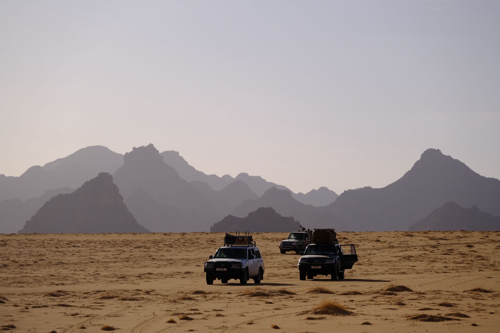Africa ground operations — convoy movement